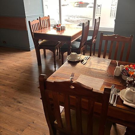Queens Head Hotel Berwick Upon Tweed Esterno foto